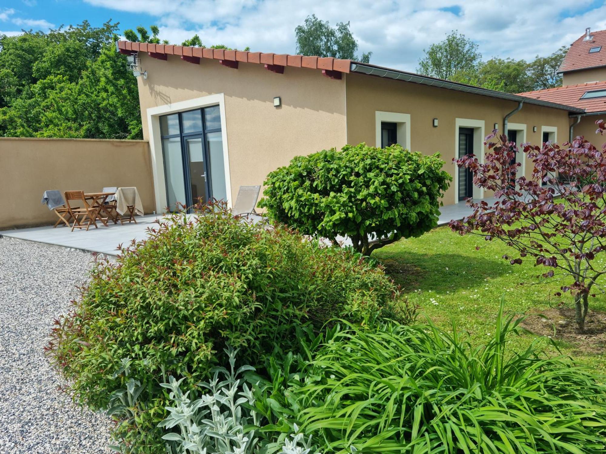 L' Albizia Guest House Pintheville Exterior photo